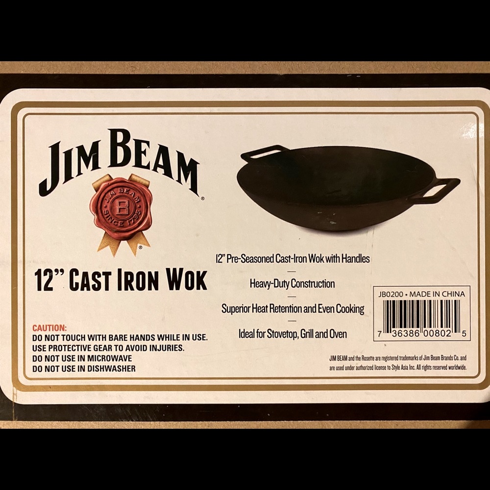 Cast iron wok